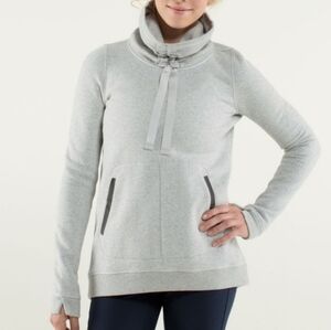 Lululemon $118 Avenue Hoodie Size M Heather Grey